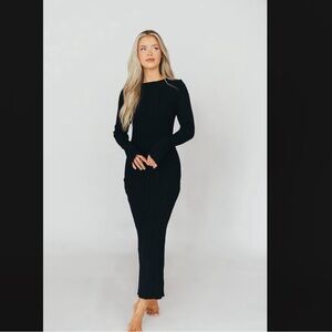 Worth Collective Ribbed dress in black